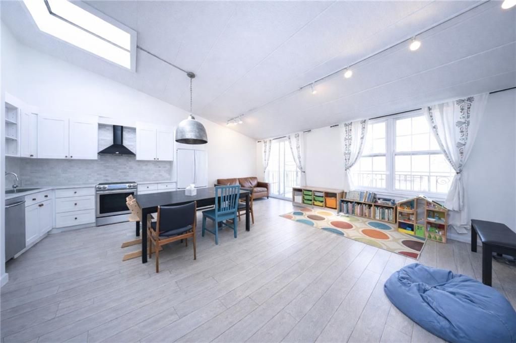 Photo of 316 101st Street #41E, Brooklyn, NY 11209 (MLS # 500400)