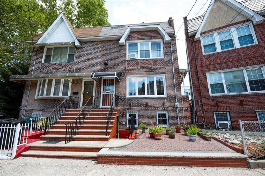Photo of 3 Harden Street, Brooklyn, NY 11234 (MLS # 502949)