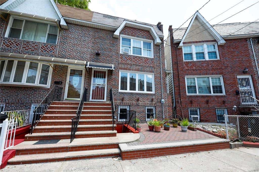 Photo of 3 Harden Street, Brooklyn, NY 11234 (MLS # 502949)