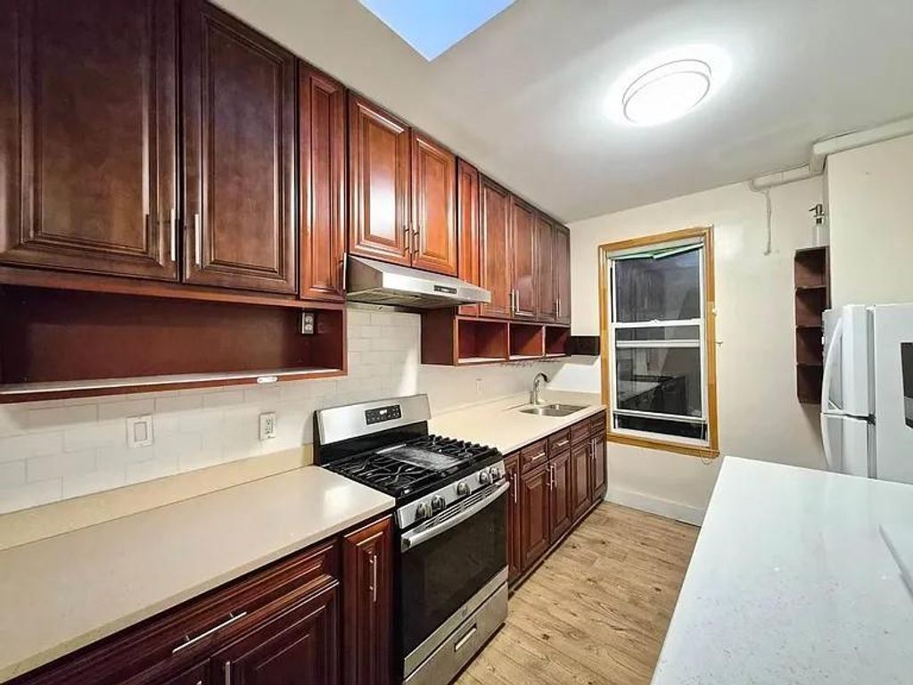 Photo of 186 Dahill Road, Brooklyn, NY 11218 (MLS # 501004)