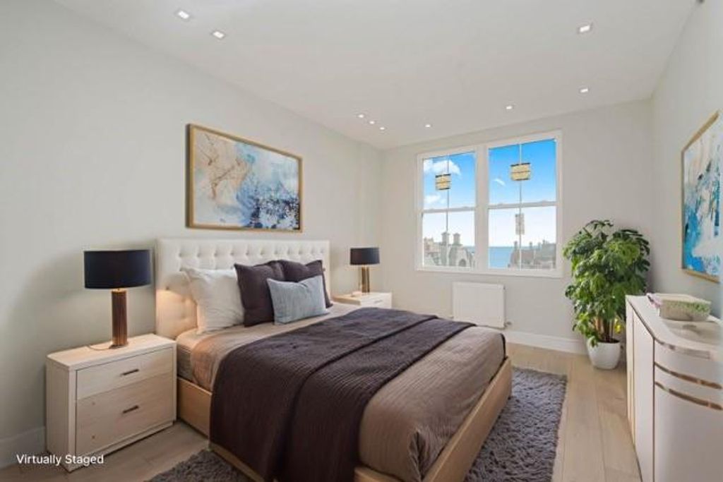 Photo of 40 Oceana Drive #9B, Brooklyn, NY 11235 (MLS # 498542)