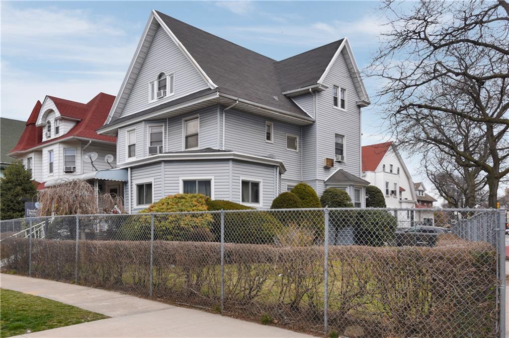 69 Rugby Road, Brooklyn, New York image 10