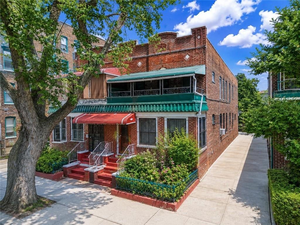 Photo of 489 3rd Street, Brooklyn, NY 11218 (MLS # 504046)
