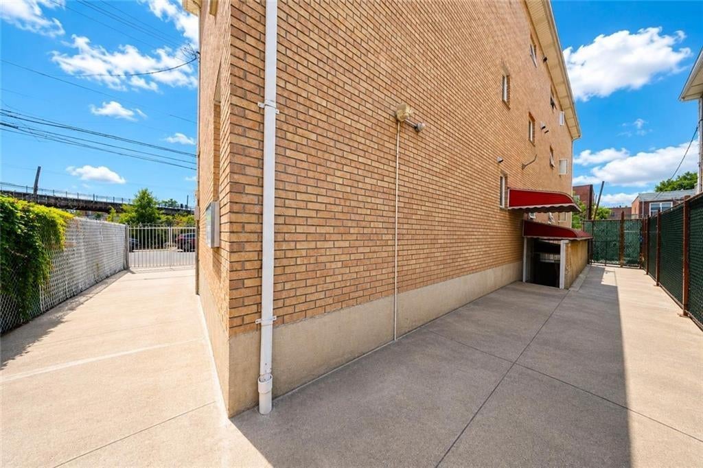 Photo of 24 Bay 47th Street, Brooklyn, NY 11214 (MLS # 505103)