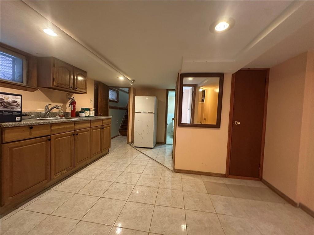 10421 171st Street, Jamaica, New York image 23