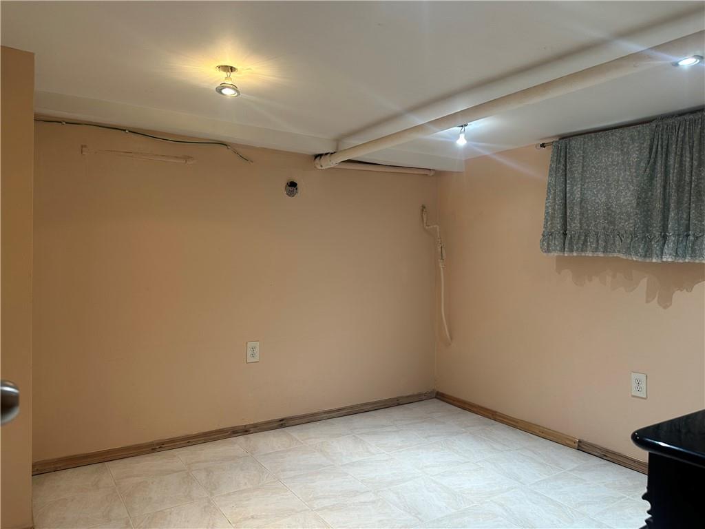 10421 171st Street, Jamaica, New York image 24