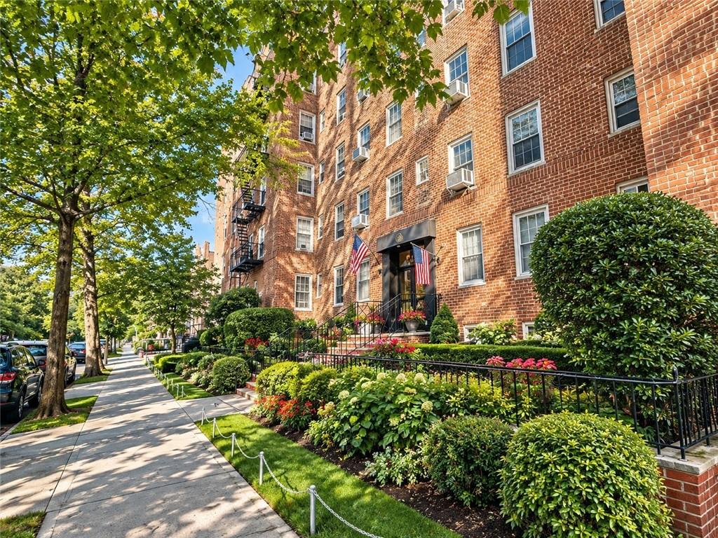 Photo of 6665 Colonial Road #2G, Brooklyn, NY 11209 (MLS # 504733)