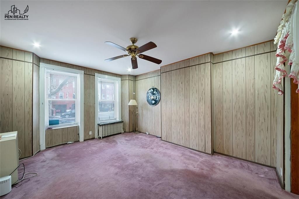 Photo of 335 Bay Ridge Parkway, Brooklyn, NY 11209 (MLS # 497737)