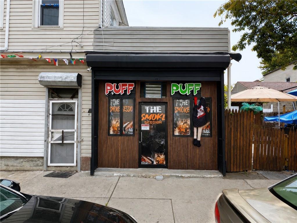 Photo of 630 Henderson Avenue, Staten Island, NY 10310 (MLS # 503576)