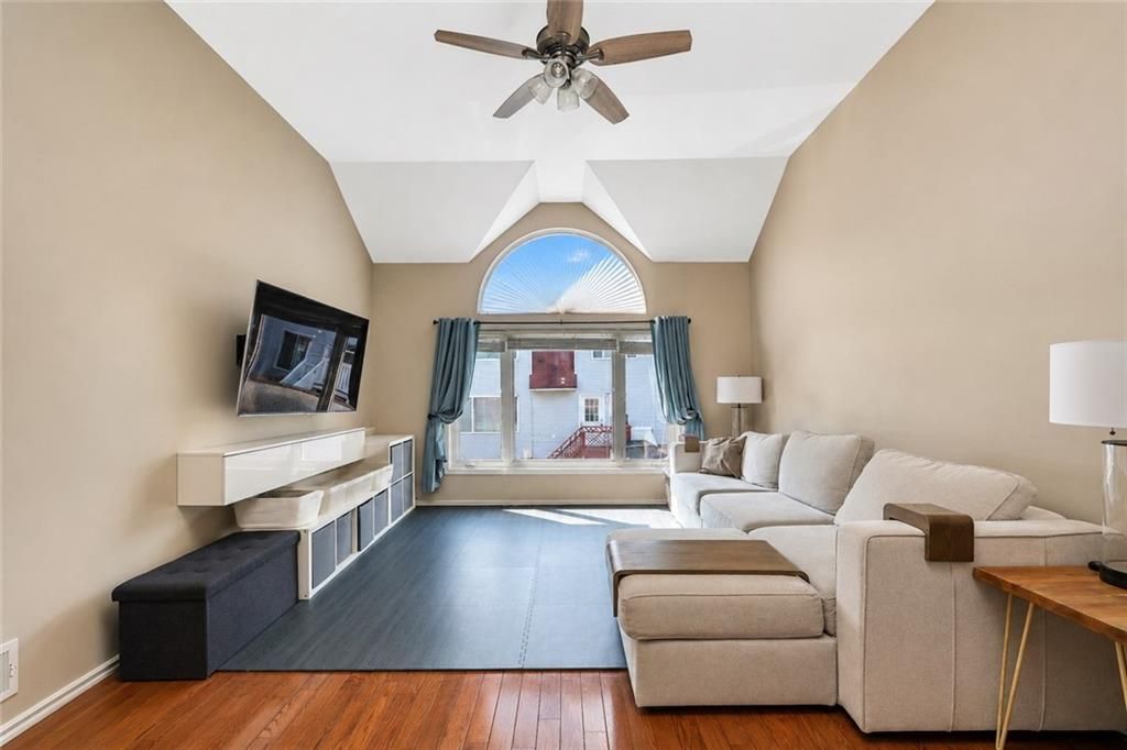 Photo of 45 Cranford Court, Staten Island, NY 10306 (MLS # 503252)