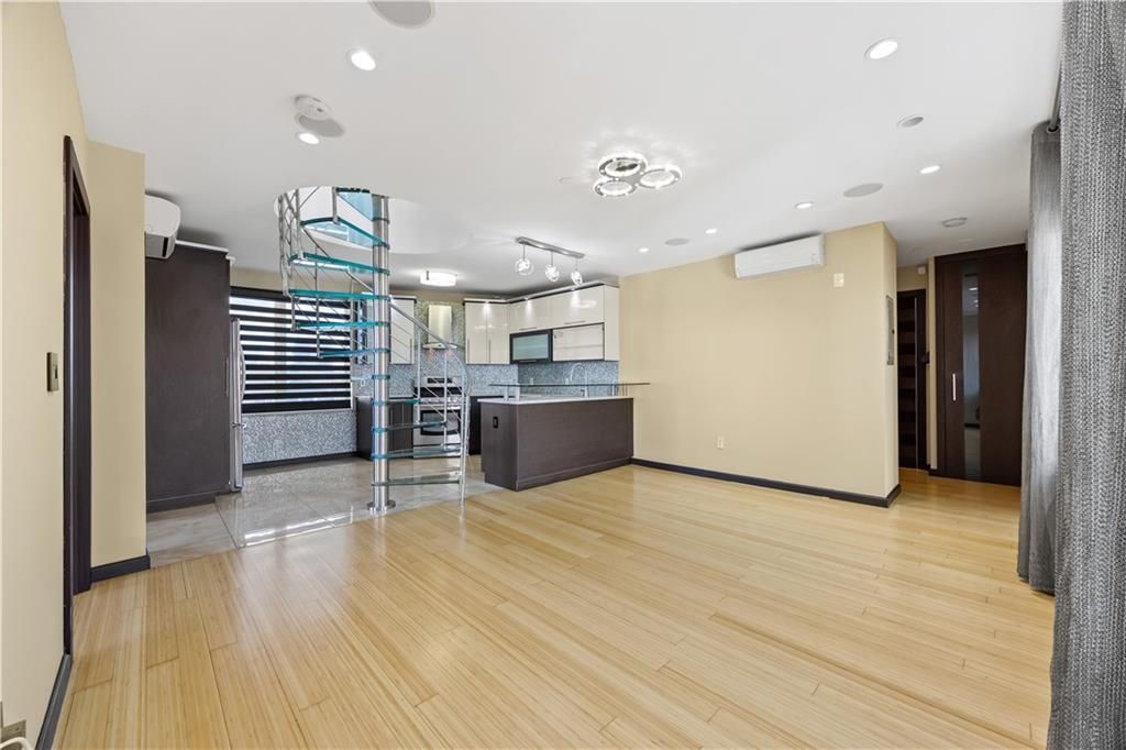 Photo of 2969 Brighton 1st Street #PH4, Brooklyn, NY 11235 (MLS # 500143)