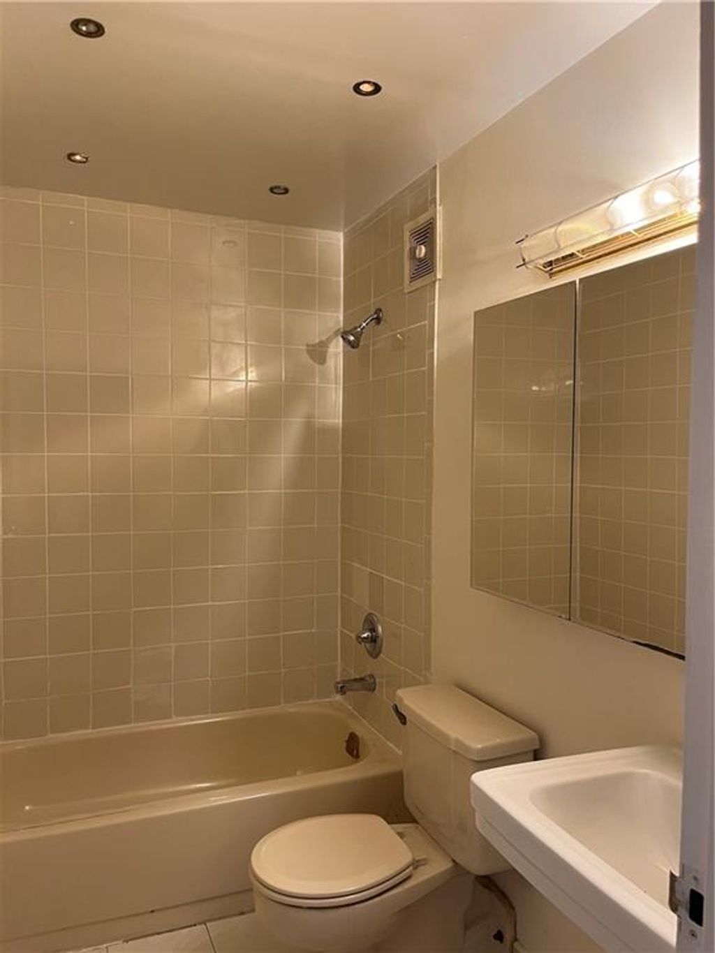 Photo of 2955 Shell Road #8L, Brooklyn, NY 11224 (MLS # 496552)