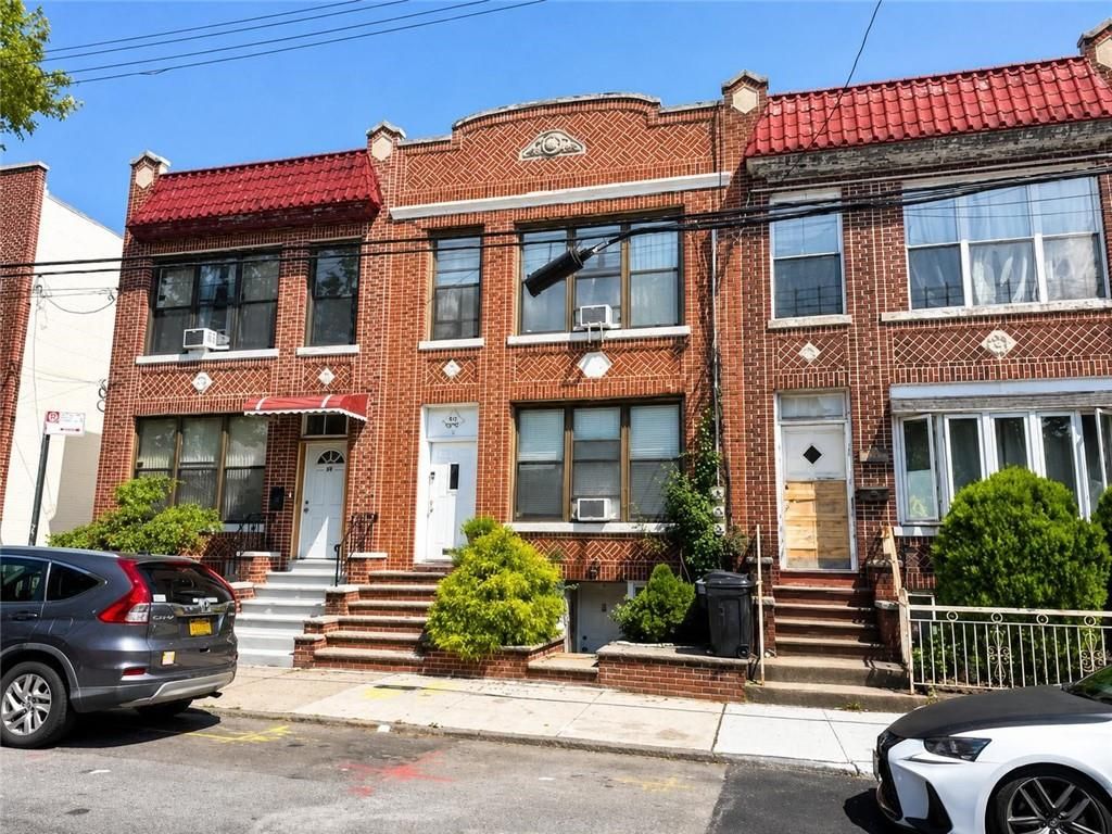Photo of 33 Battery Avenue, Brooklyn, NY 11228 (MLS # 501812)