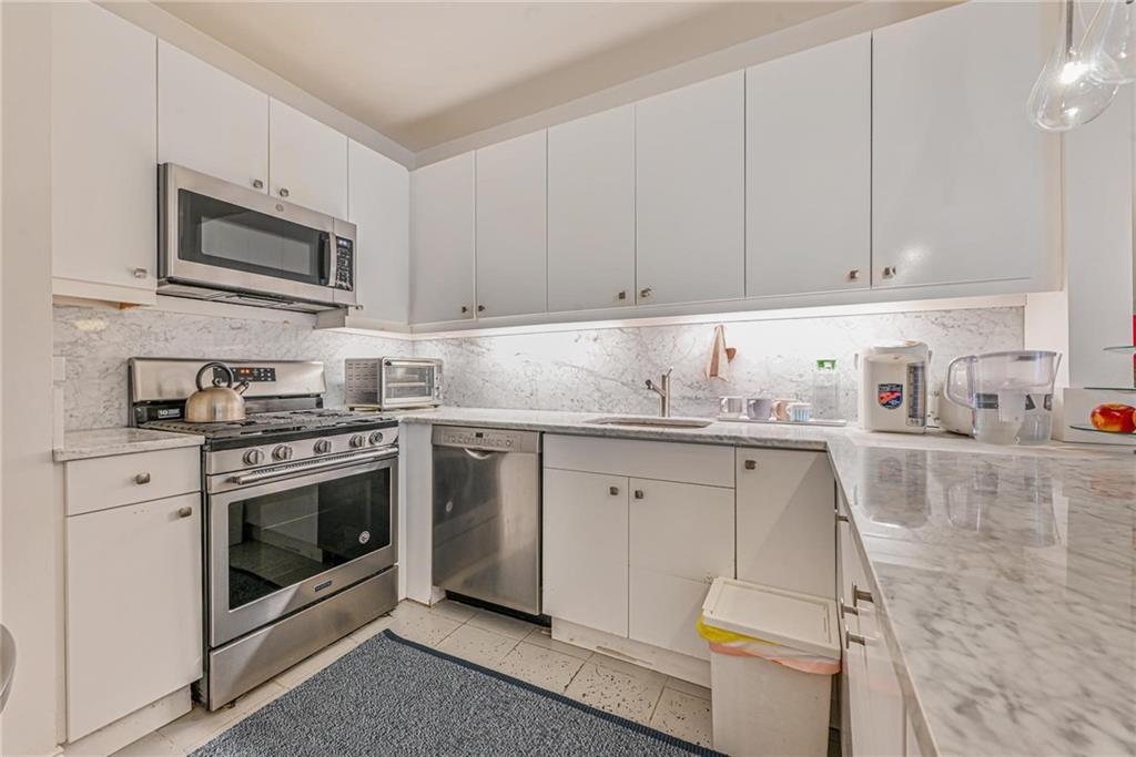 195 15th Street #B2, Brooklyn, New York image 6