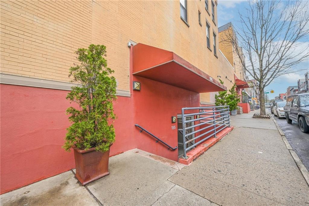 195 15th Street #B2, Brooklyn, New York image 1