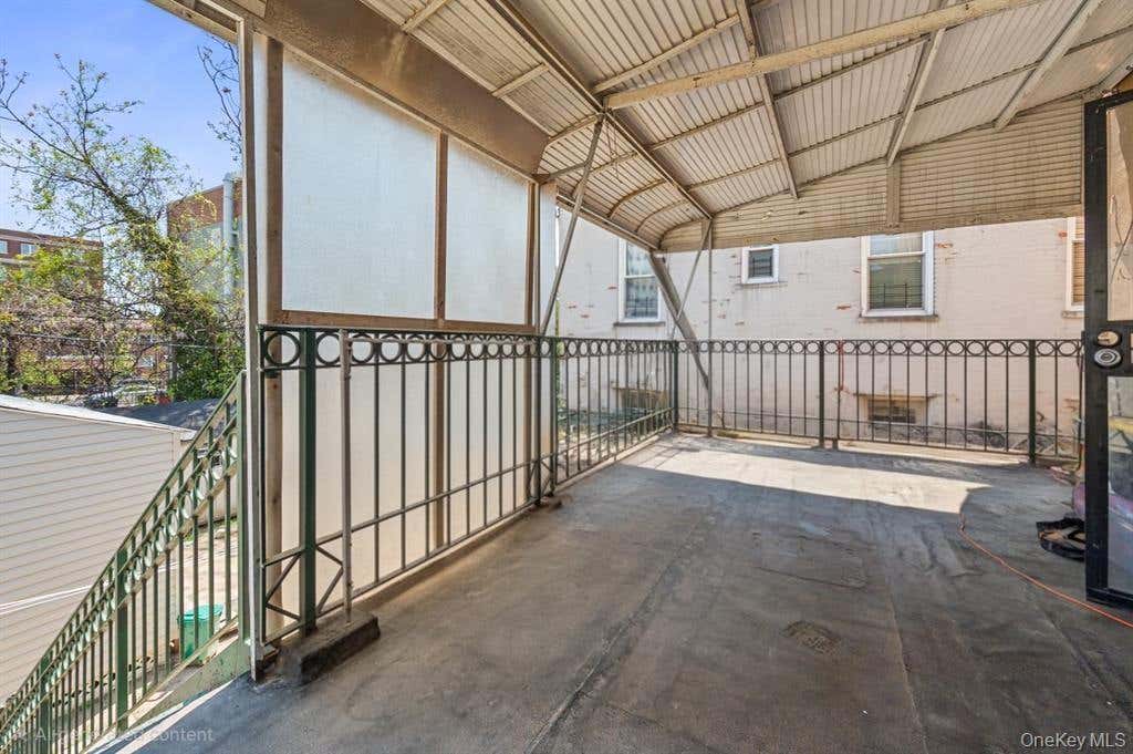 Photo of 425 Barbey Street, Brooklyn, NY 11207 (MLS # 503571)