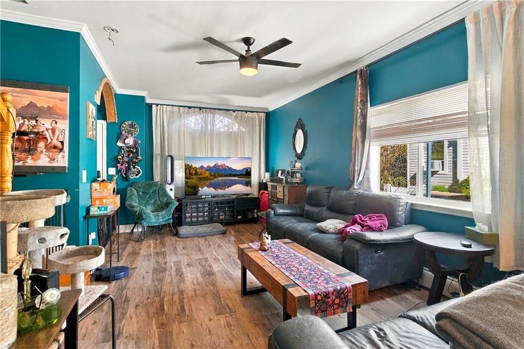Photo of 42 Weed Avenue, Staten Island, NY 10306 (MLS # 504805)