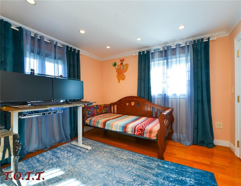 2307 66th Street, Brooklyn, New York image 16