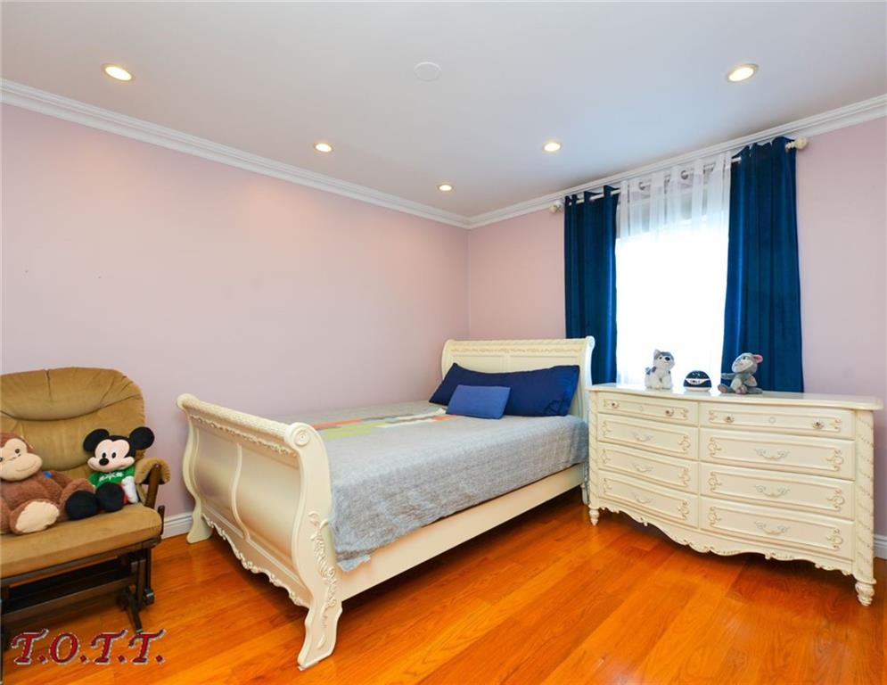 2307 66th Street, Brooklyn, New York image 15