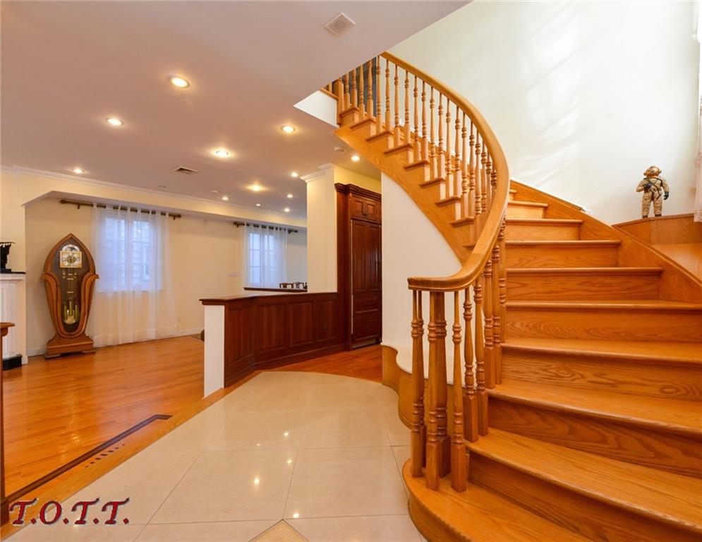 2307 66th Street, Brooklyn, New York image 6