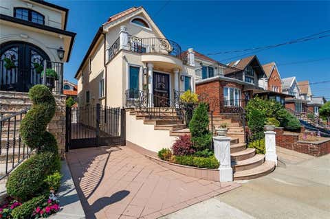 Homes For Sale - 1068 82nd Street<br/> Kings County, Brooklyn, NY 11228