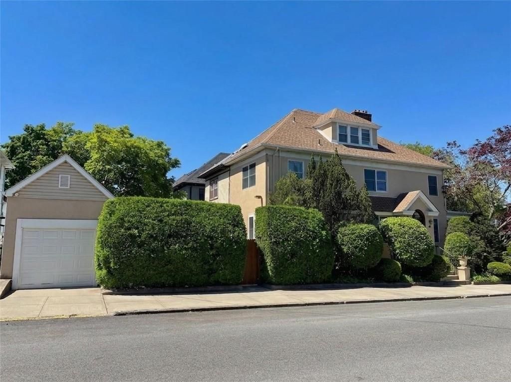 Photo of 8701 Colonial Road, Brooklyn, NY 11209 (MLS # 502117)