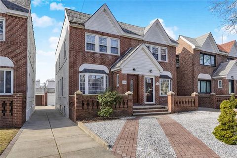 Multifamily For Sale - 132-12 82nd Street<br/> Ozone Park, NY 11417