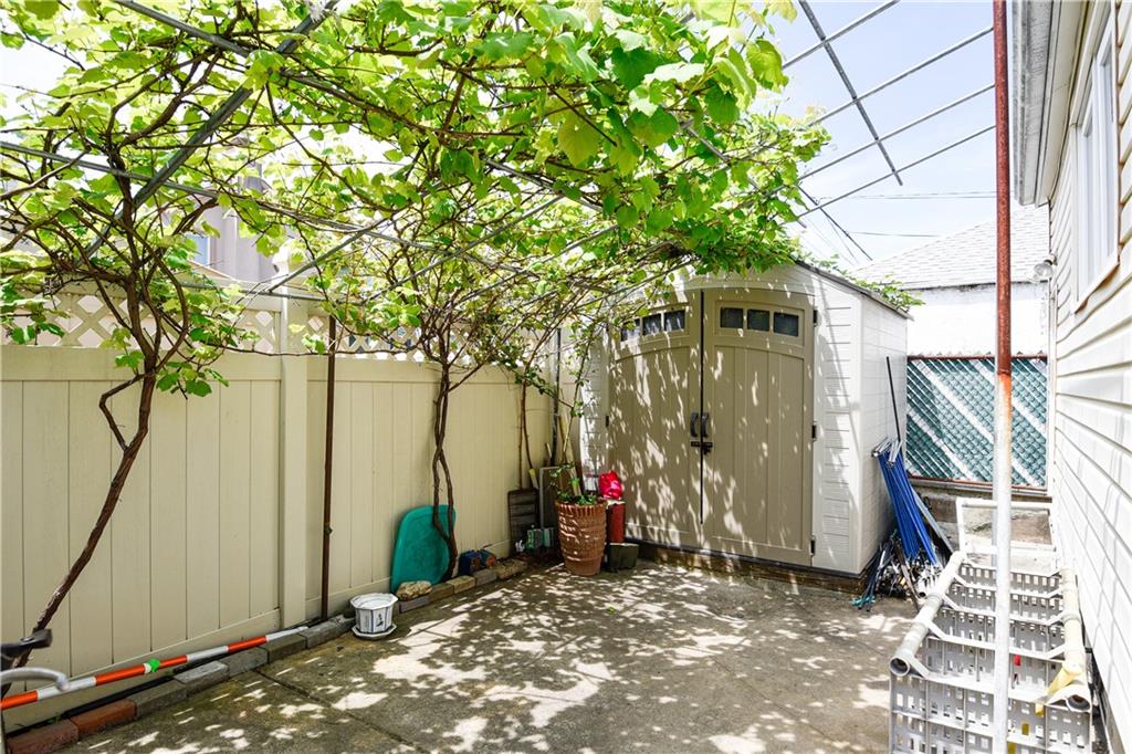 2064 Coleman Street, Brooklyn, New York image 20