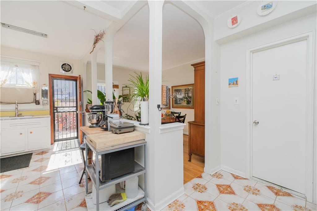 526 88th Street, Brooklyn, New York image 4