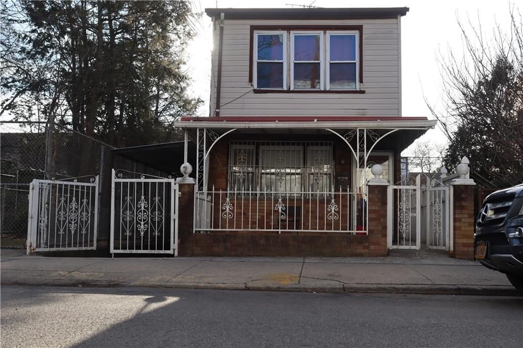 Photo of 760 86th Street, Brooklyn, NY 11236 (MLS # 498328)