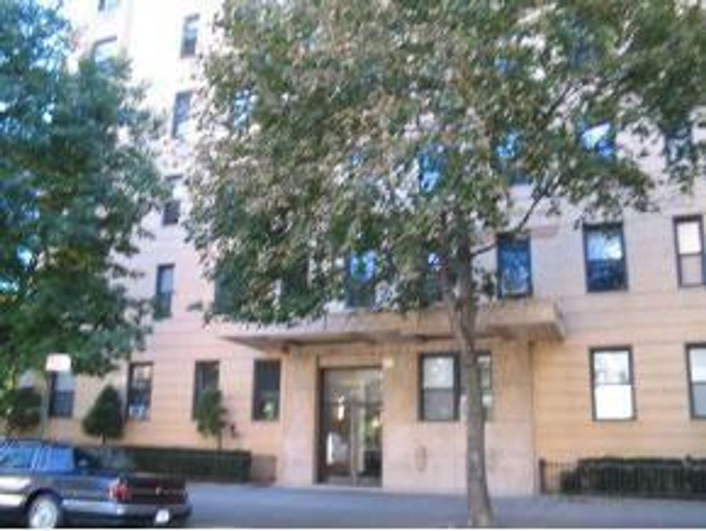 Photo of 1820 Avenue N #5G, Brooklyn, NY 11230 (MLS # 495356)