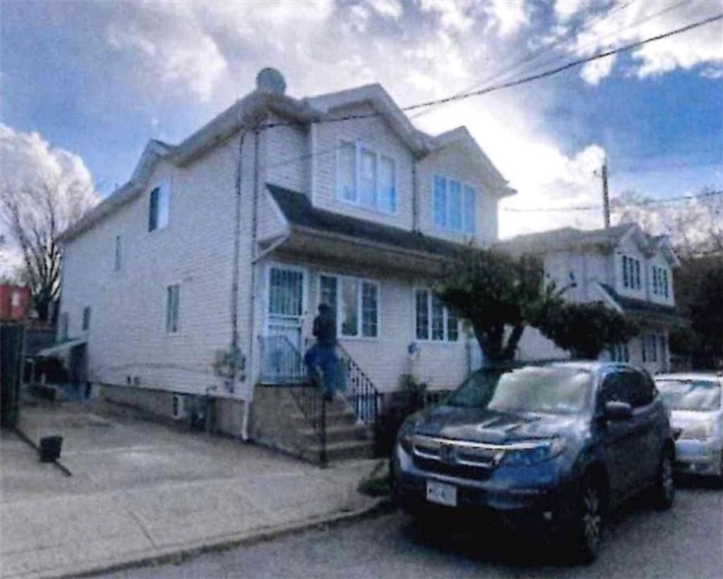 Photo of 46 Winegar Lane, Staten Island, NY 10310 (MLS # 498553)
