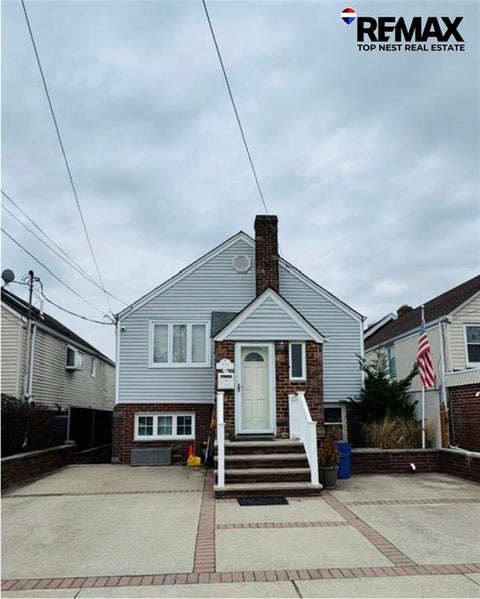 Multifamily For Sale - 163-44 95th Street<br/> Howard Beach, NY 11235