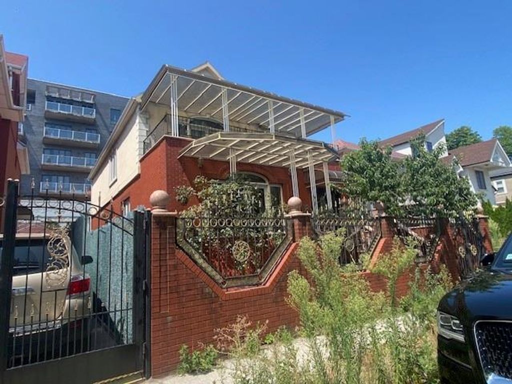 Photo of 34 Amherst Street, Brooklyn, NY 11235 (MLS # 494931)