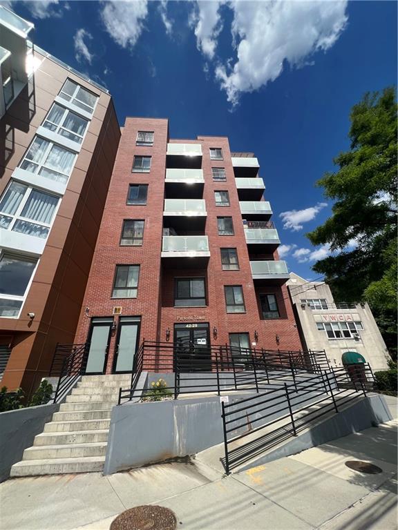 42-29 Parsons Boulevard #2F, Flushing, New York image 1