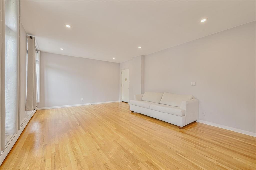 293 Dahlgren Place #2D, Brooklyn, New York image 15