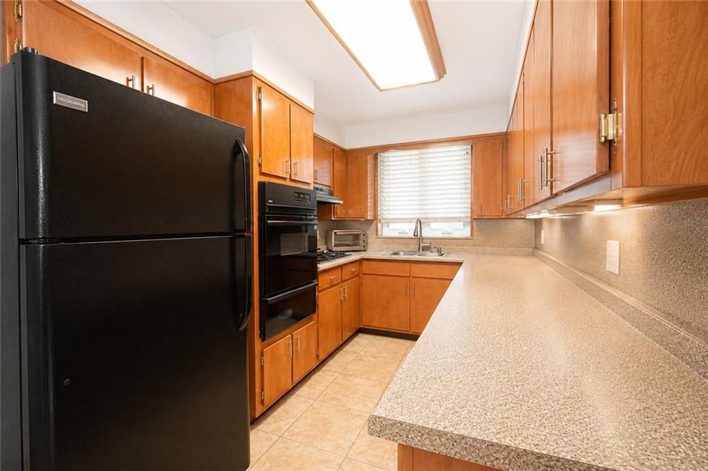 Photo of 17 Bay 8th Street, Brooklyn, NY 11228 (MLS # 501890)