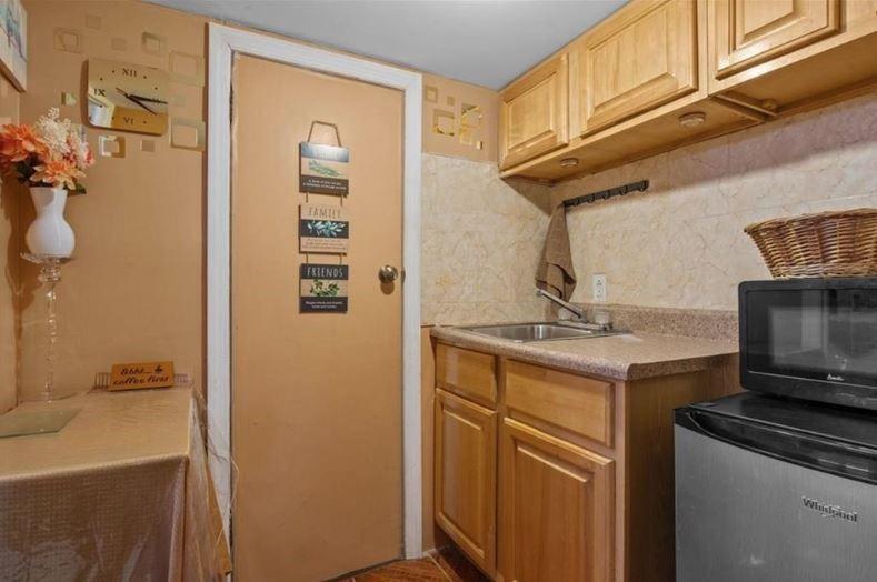 1505 54th Street, Brooklyn, New York image 9
