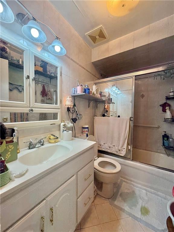 Photo of 2742 Bath Avenue, Brooklyn, NY 11214 (MLS # 504106)