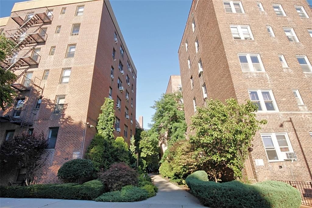 Photo of 7259 Shore Road #5A, Brooklyn, NY 11209 (MLS # 496555)