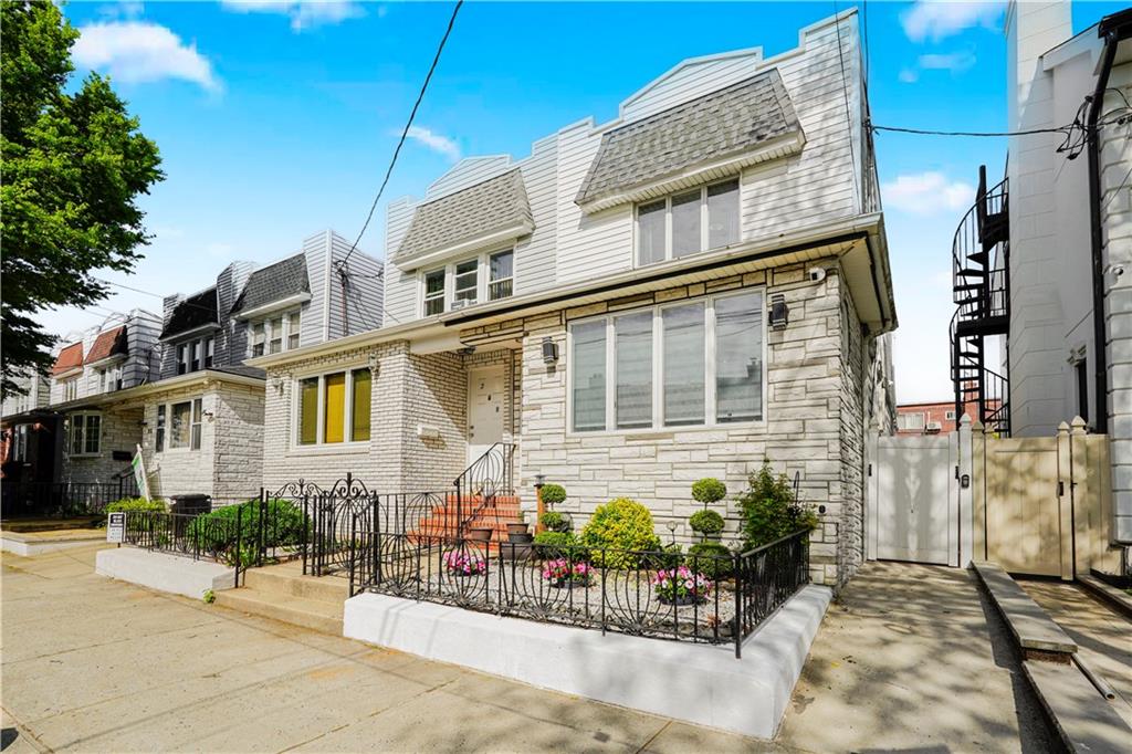 286 Bay 10th Street, Brooklyn, New York image 2