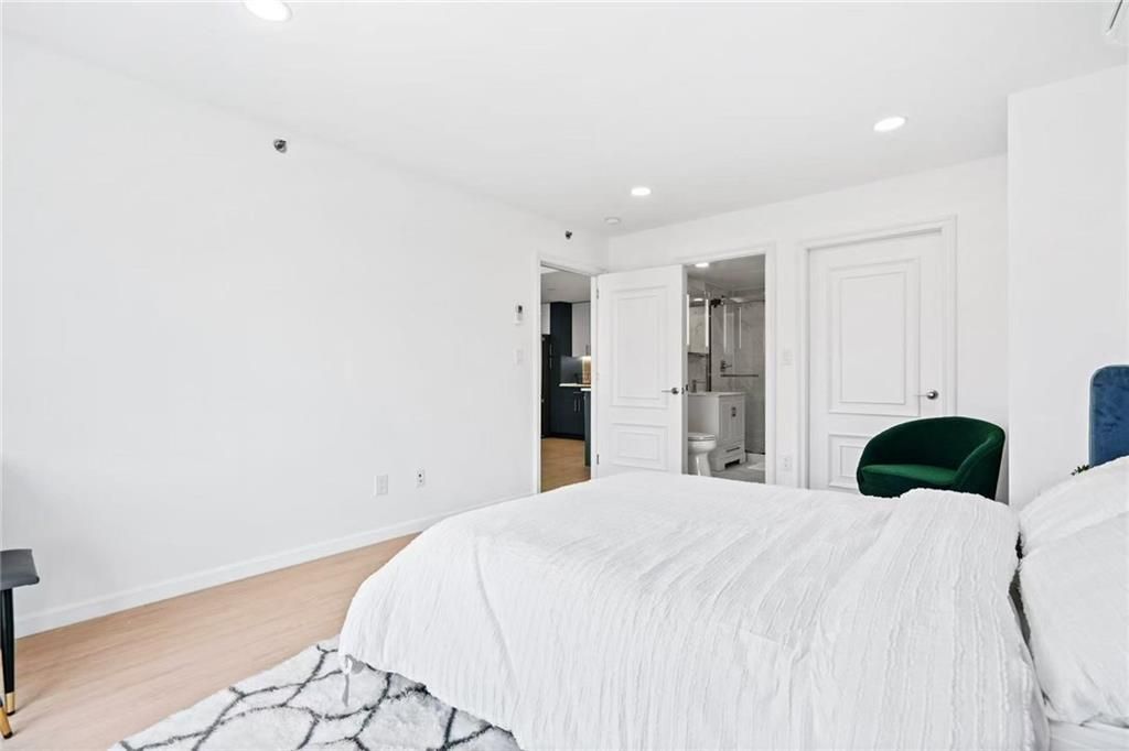 Photo of 42-80 Main Street #5E, Flushing, NY 11355 (MLS # 498847)