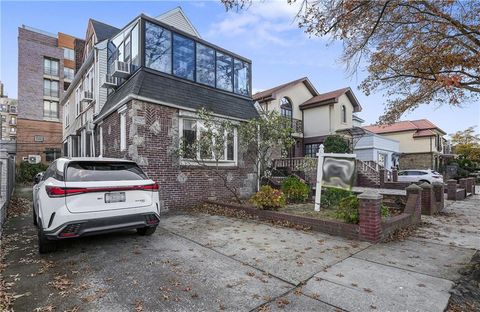 Multifamily For Sale - 130 Amherst Street<br/> Brooklyn, NY 11235