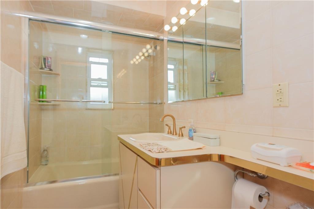 8884 16th Avenue, Brooklyn, New York image 18