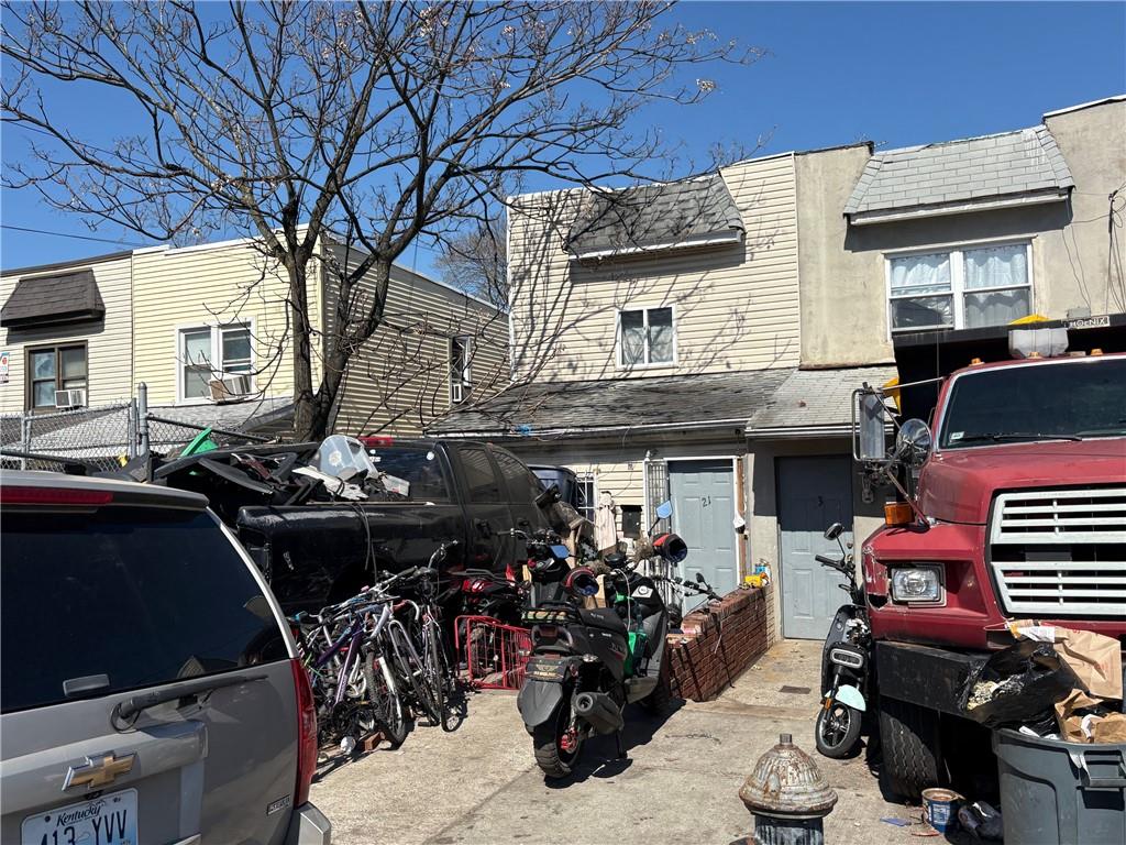 21 Preston Court, Brooklyn, New York image 7