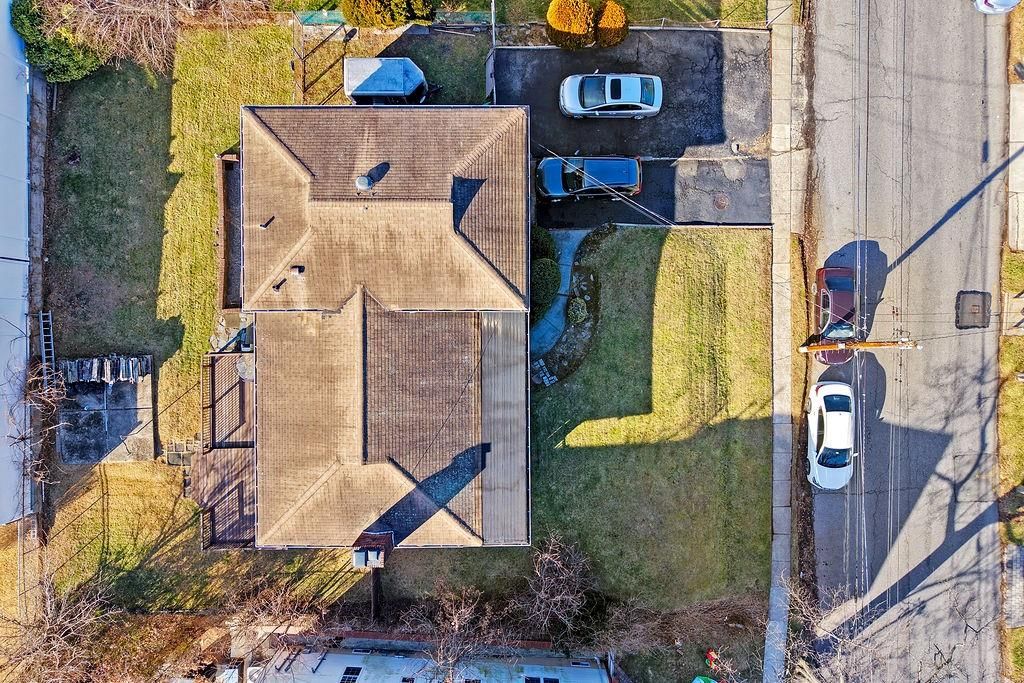 Photo of 260 Armstrong Avenue, Staten Island, NY 10308 (MLS # 498595)