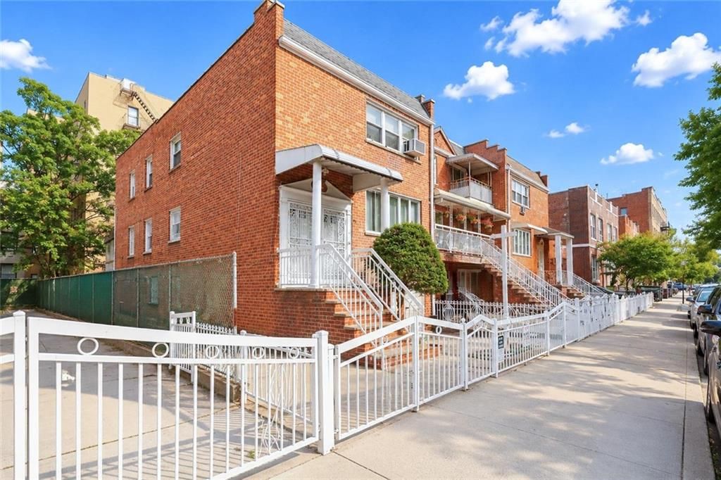 Photo of 135 Bay 29th Street, Brooklyn, NY 11214 (MLS # 502441)