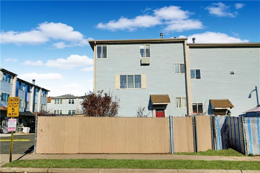 Photo of 257 Candon Avenue, Staten Island, NY 10309 (MLS # 498541)