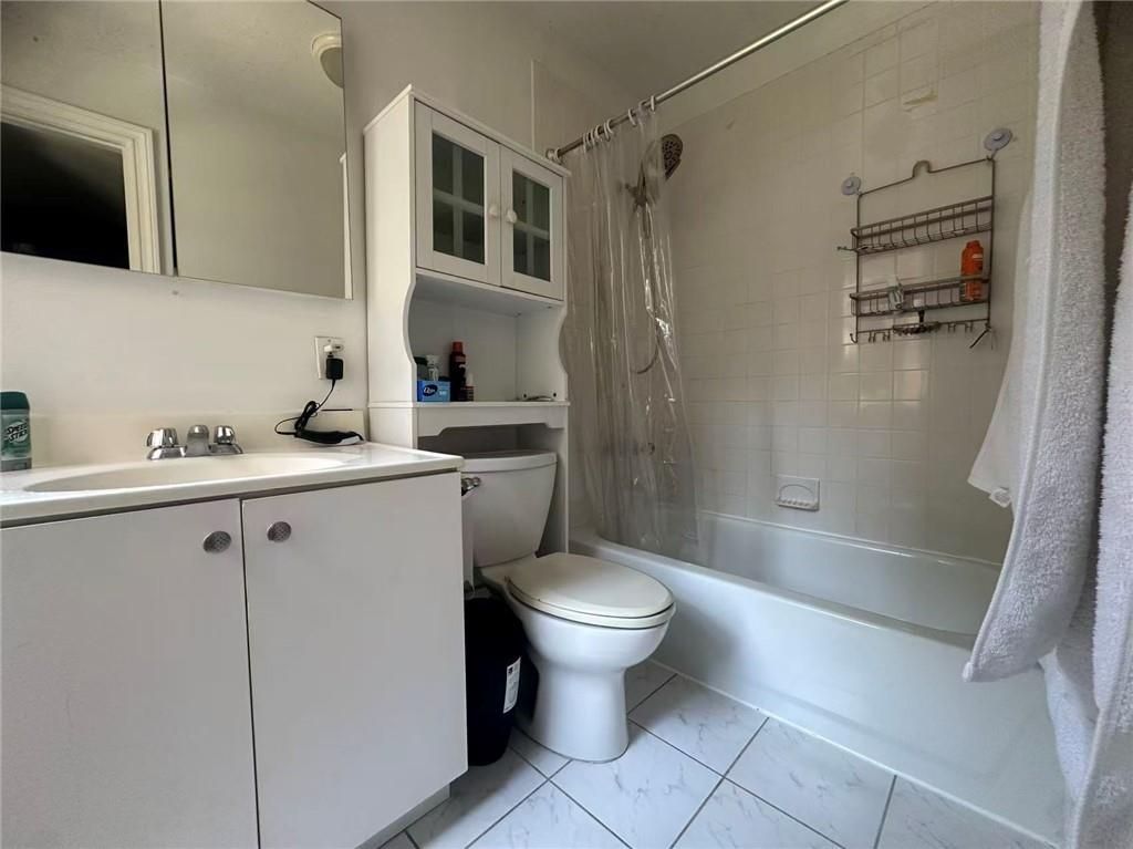 Photo of 74 Montgomery Avenue, Staten Island, NY 10301 (MLS # 501650)