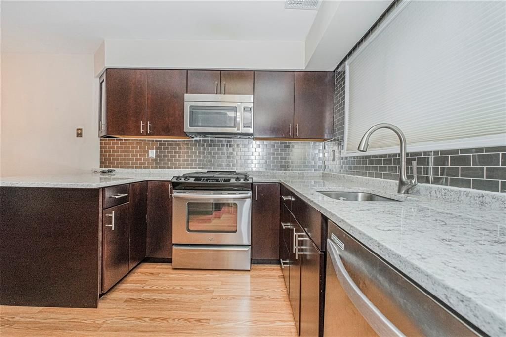 Photo of 709 Correll Avenue, Staten Island, NY 10309 (MLS # 500372)